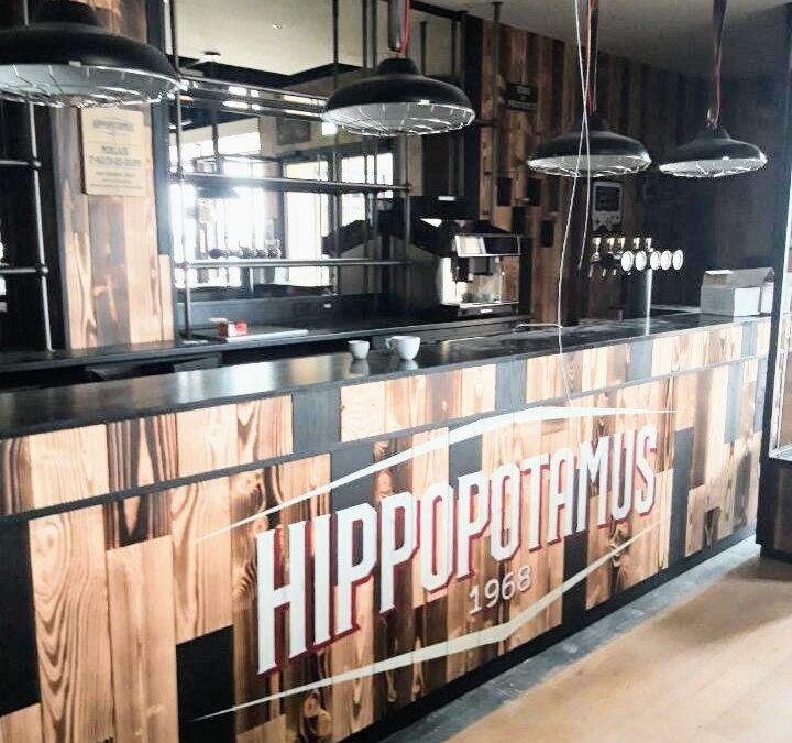 Installation d’une machine à café Tango Duo à l’HIPPOPOTAMUS à Morlaix